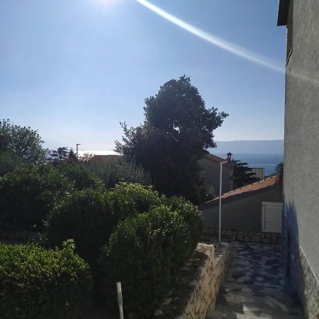 Apartments Marino Novi Vinodolski Exterior photo