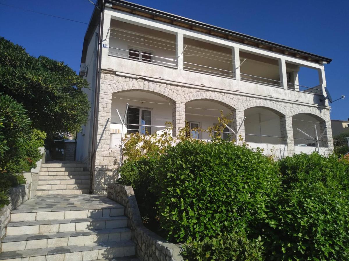 Apartments Marino Novi Vinodolski Exterior photo