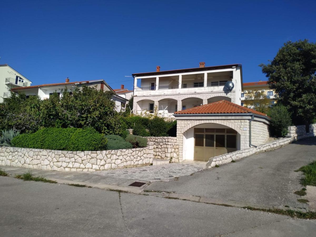 Apartments Marino Novi Vinodolski Exterior photo