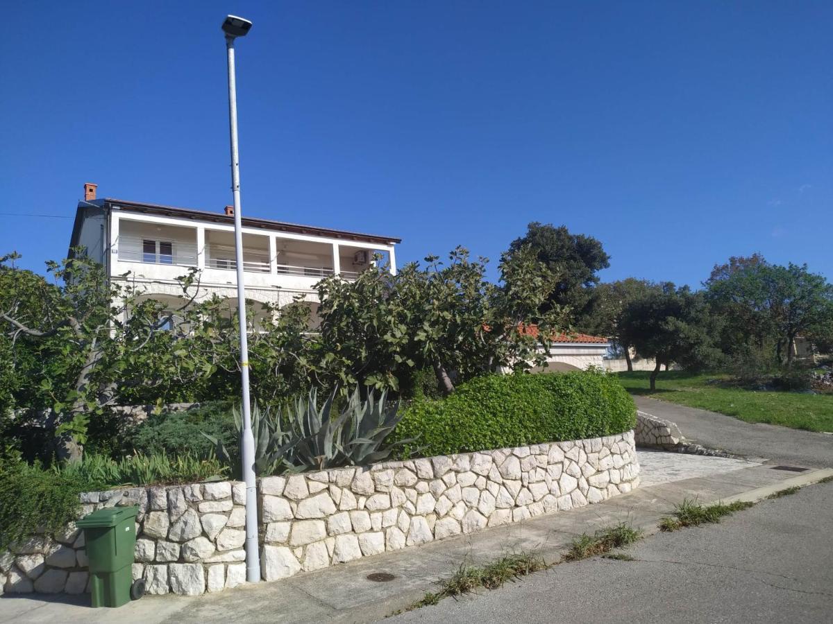 Apartments Marino Novi Vinodolski Exterior photo