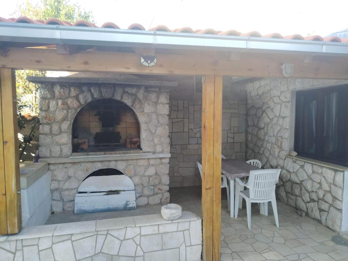 Apartments Marino Novi Vinodolski Exterior photo