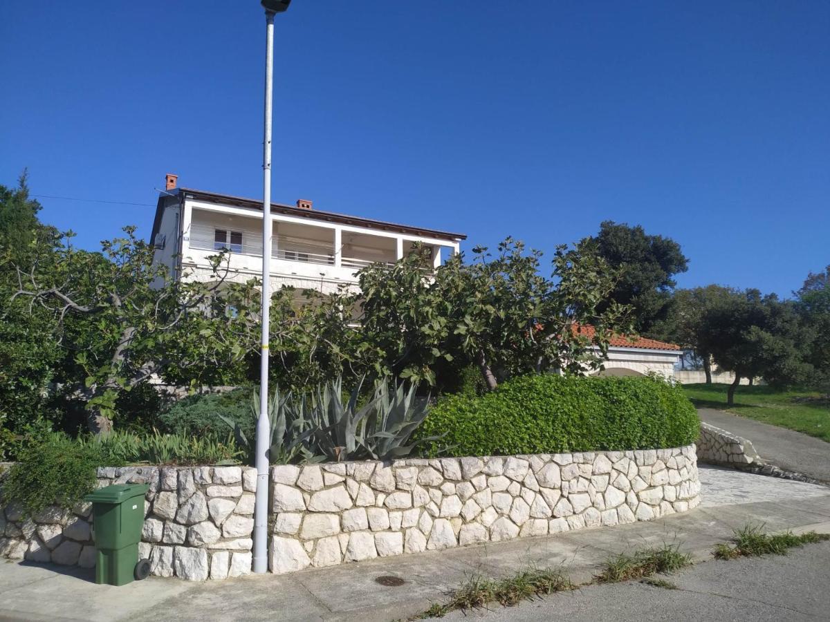 Apartments Marino Novi Vinodolski Exterior photo